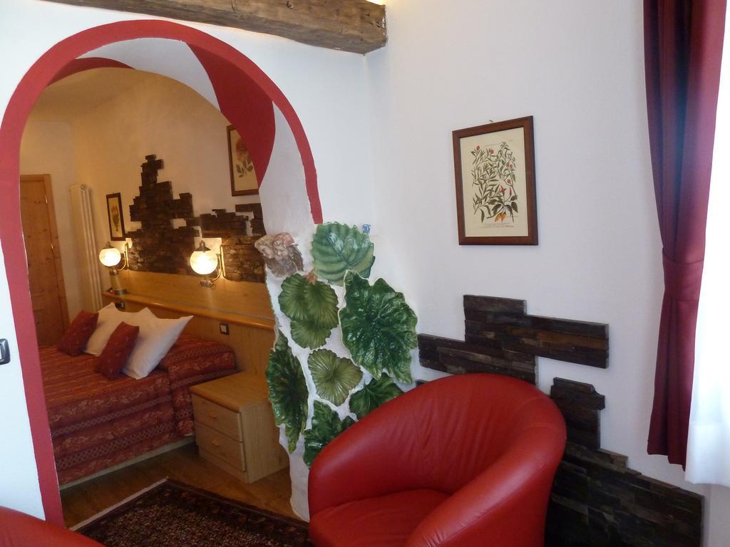 Hotel Ancora Castello-Molina di Fiemme Zimmer foto