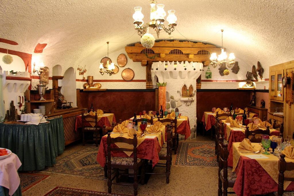 Hotel Ancora Castello-Molina di Fiemme Exterior foto