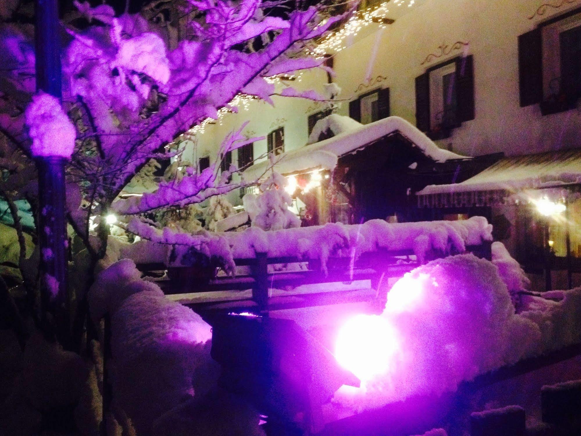 Hotel Ancora Castello-Molina di Fiemme Exterior foto